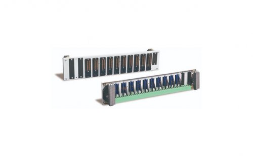 Signal combination rack